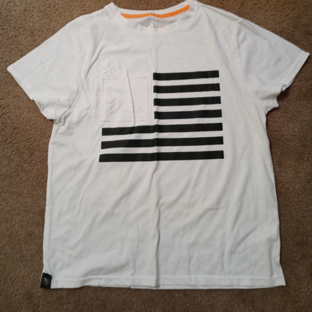 MENS T-SHIRT